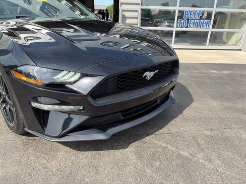 Used 2023 Ford Mustang Premium RWD image 5