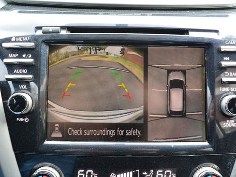 Used 2019 Nissan Murano SL image 22