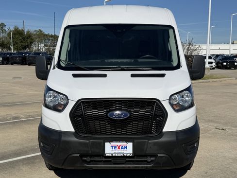 Used 2023 Ford Transit 250 Medium Roof image 10