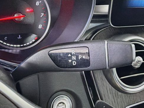 Used 2019 Mercedes-Benz C 300 4MATIC Sedan image 23