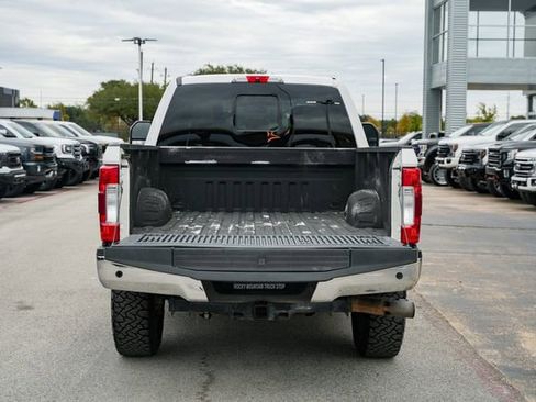 Used 2017 Ford F250 Lariat w/ Lariat Ultimate Package image 10