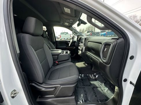 Used 2020 GMC Sierra 1500 SLE image 25