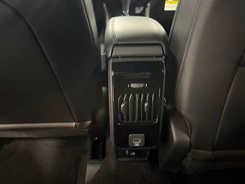 New 2026 Jeep Compass Latitude image 16