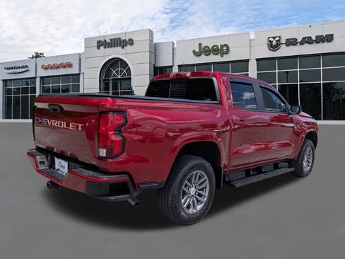 Used 2024 Chevrolet Colorado LT w/ LT Convenience Package II RWD image 3