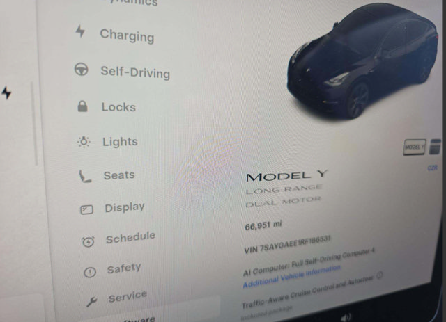Used 2024 Tesla Model Y Long Range AWD/4WD image 5