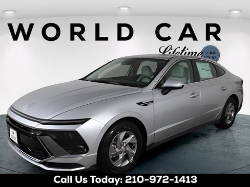 New 2025 Hyundai Sonata SE image 3