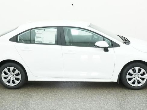 New 2026 Toyota Corolla LE FWD image 15