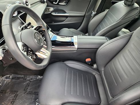 Used 2026 Mercedes-Benz C 43 AMG 4MATIC Sedan image 12