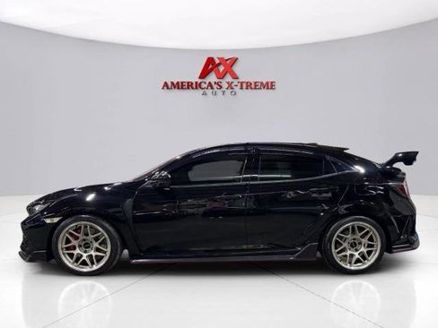 Used 2017 Honda Civic Type R image 3