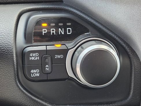 Certified 2024 RAM 2500 Big Horn AWD/4WD image 28