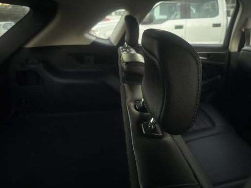 Certified 2024 Ford Edge SEL image 15