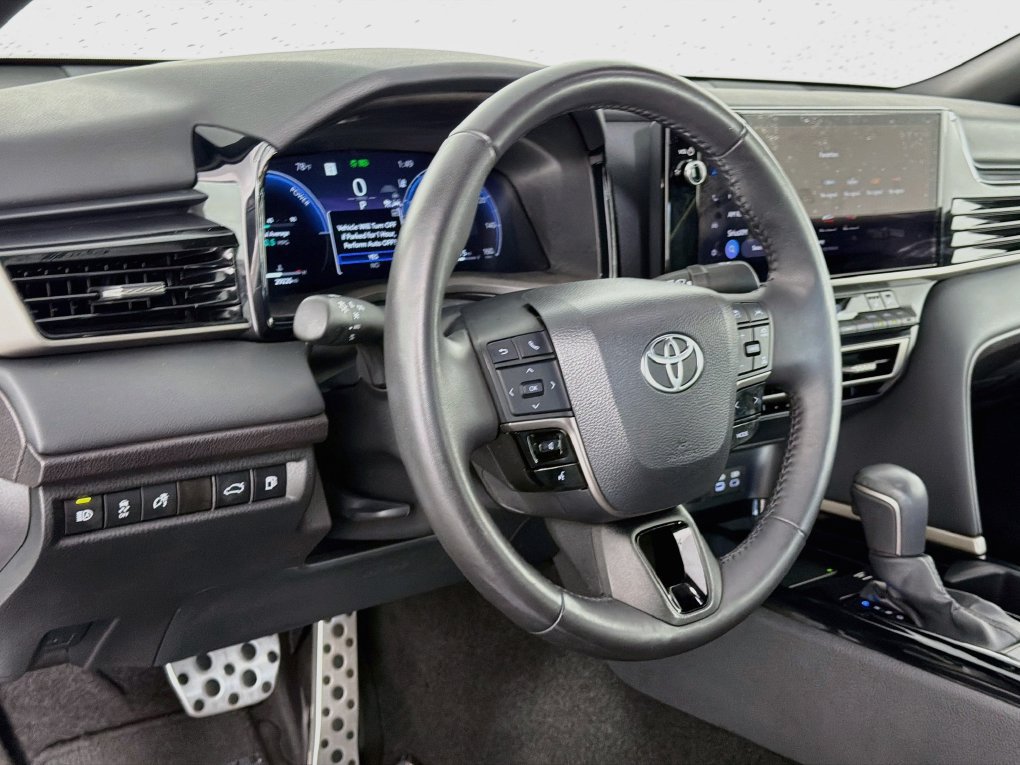 Used 2025 Toyota Camry XSE FWD image 35