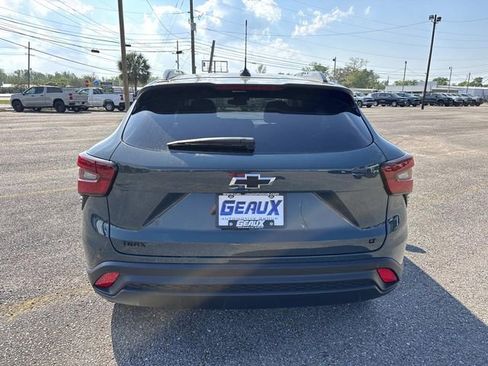 New 2026 Chevrolet Trax LT w/ Driver Confidence Package image 14