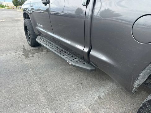 Used 2016 Toyota Tundra SR5 AWD/4WD image 8