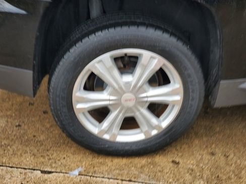 Used 2017 GMC Terrain SLT w/ Open Road Package image 5