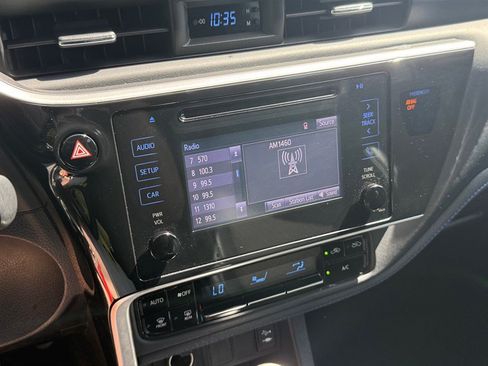 Used 2019 Toyota Corolla SE FWD image 20