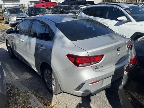 Certified 2021 Kia Rio S image 2