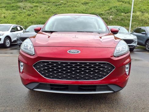 Certified 2022 Ford Escape Titanium image 2