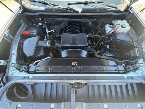 Used 2024 Chevrolet Silverado 2500 Custom w/ Custom Convenience Package AWD/4WD image 4