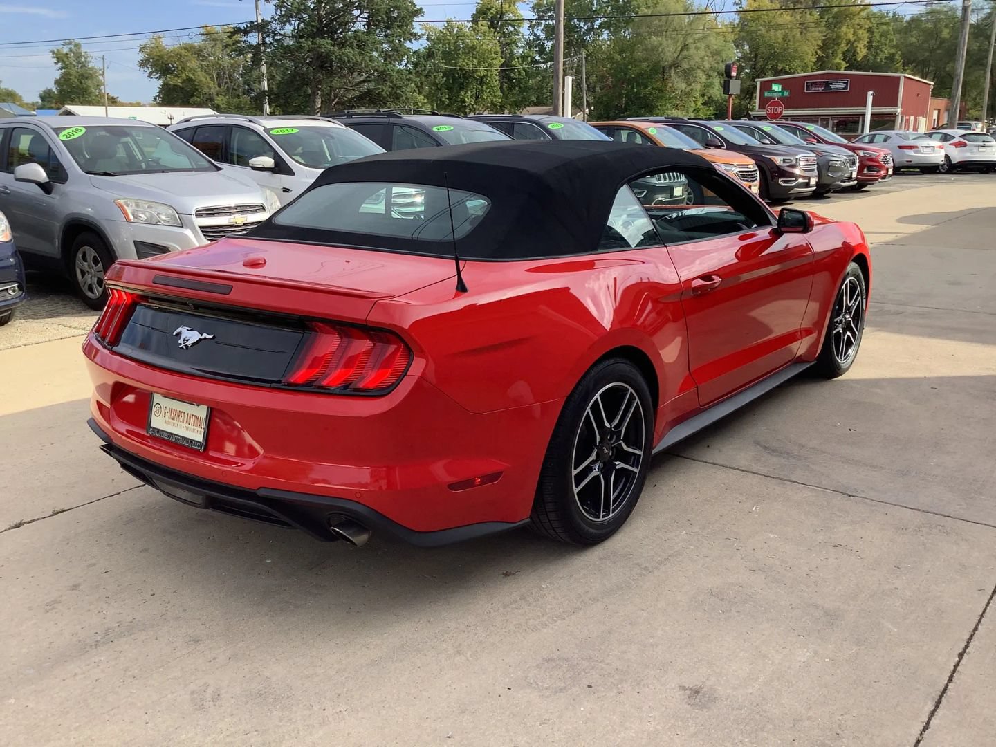 Used 2022 Ford Mustang Premium RWD image 8