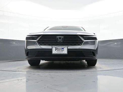 Certified 2023 Honda Accord EX image 25