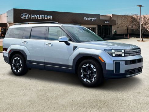 Certified 2025 Hyundai Santa Fe SEL image 10