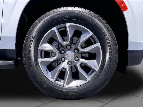 Certified 2024 Chevrolet Tahoe LT w/ Luxury Package RWD image 10