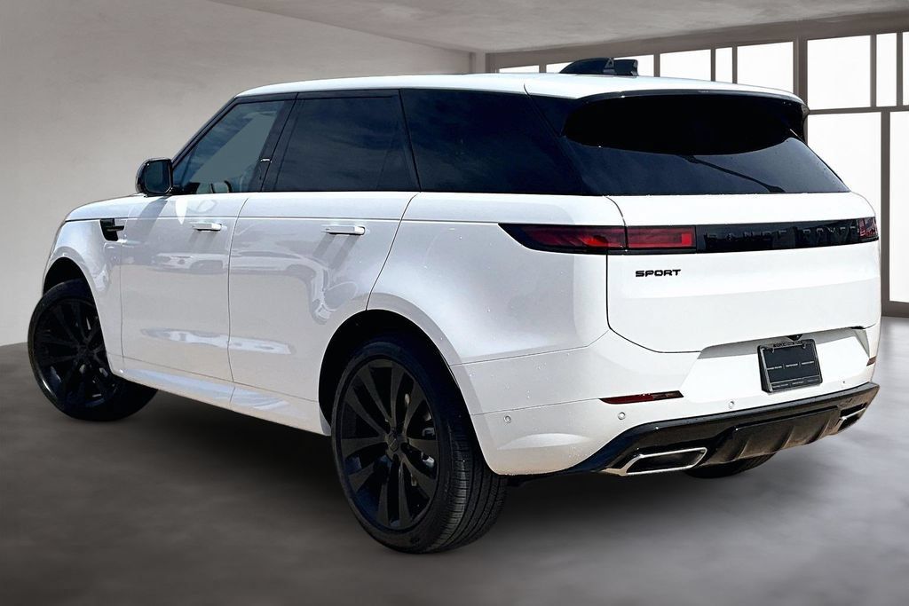 New 2026 Land Rover Range Rover Sport Dynamic SE AWD/4WD image 3