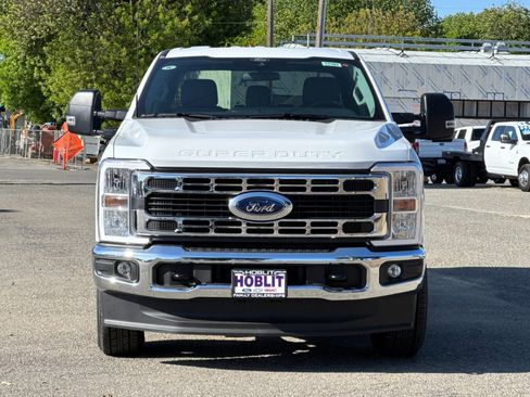 New 2026 Ford F350 XLT image 8
