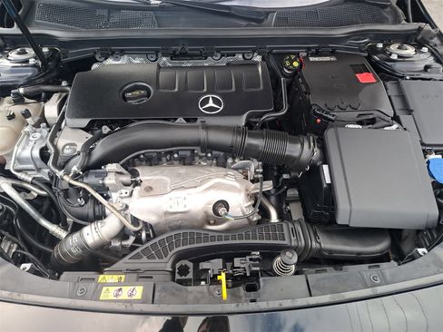 Used 2022 Mercedes-Benz A 220 image 31