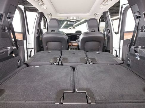 Certified 2023 Volvo XC90 T8 Plus w/ Protection Package Premier AWD/4WD image 25