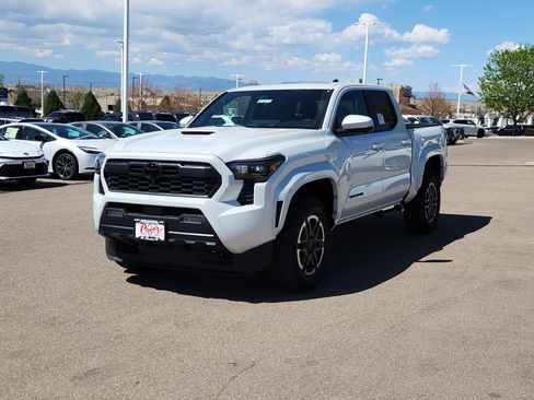 New 2026 Toyota Tacoma TRD Sport w/ TRD Sport Premium Package AWD/4WD image 4