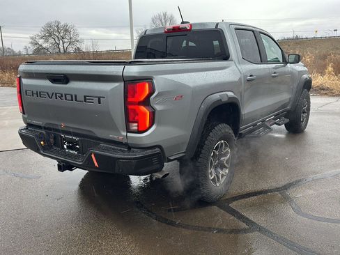 Used 2024 Chevrolet Colorado ZR2 w/ Safety Package image 6