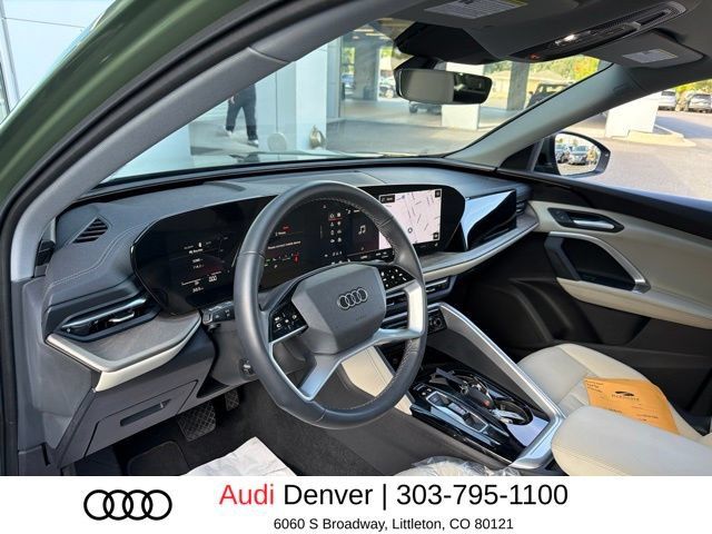 Used 2025 Audi Q5 Premium w/ Convenience Package AWD/4WD image 9