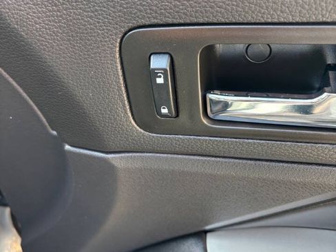 Used 2010 Ford Fusion Hybrid FWD image 18