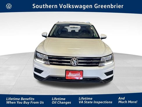 Used 2019 Volkswagen Tiguan SE image 1