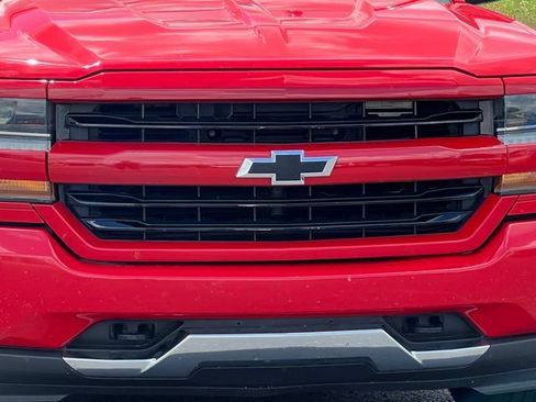 Used 2018 Chevrolet Silverado 1500 LT w/ Rally 2 Edition AWD/4WD image 34