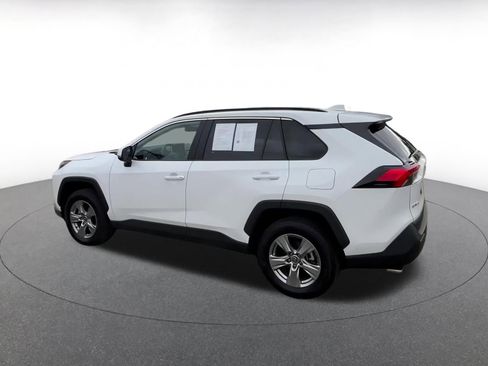 Used 2025 Toyota RAV4 XLE image 10