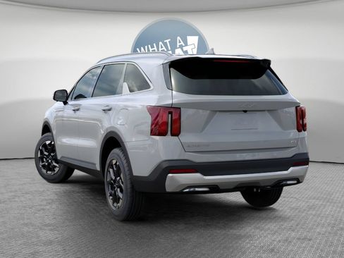 New 2026 Kia Sorento S AWD/4WD image 4