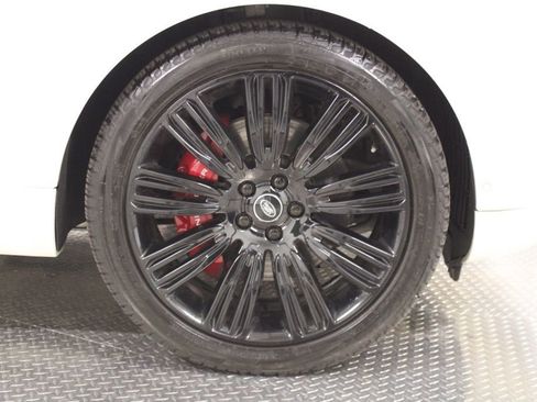 Used 2020 Land Rover Range Rover Sport HSE Dynamic image 13