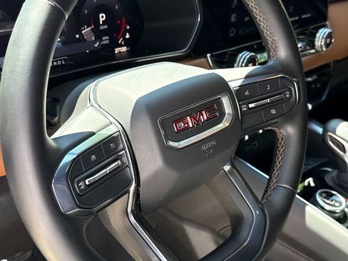 Used 2024 GMC Canyon AT4 w/ Technology Package image 29