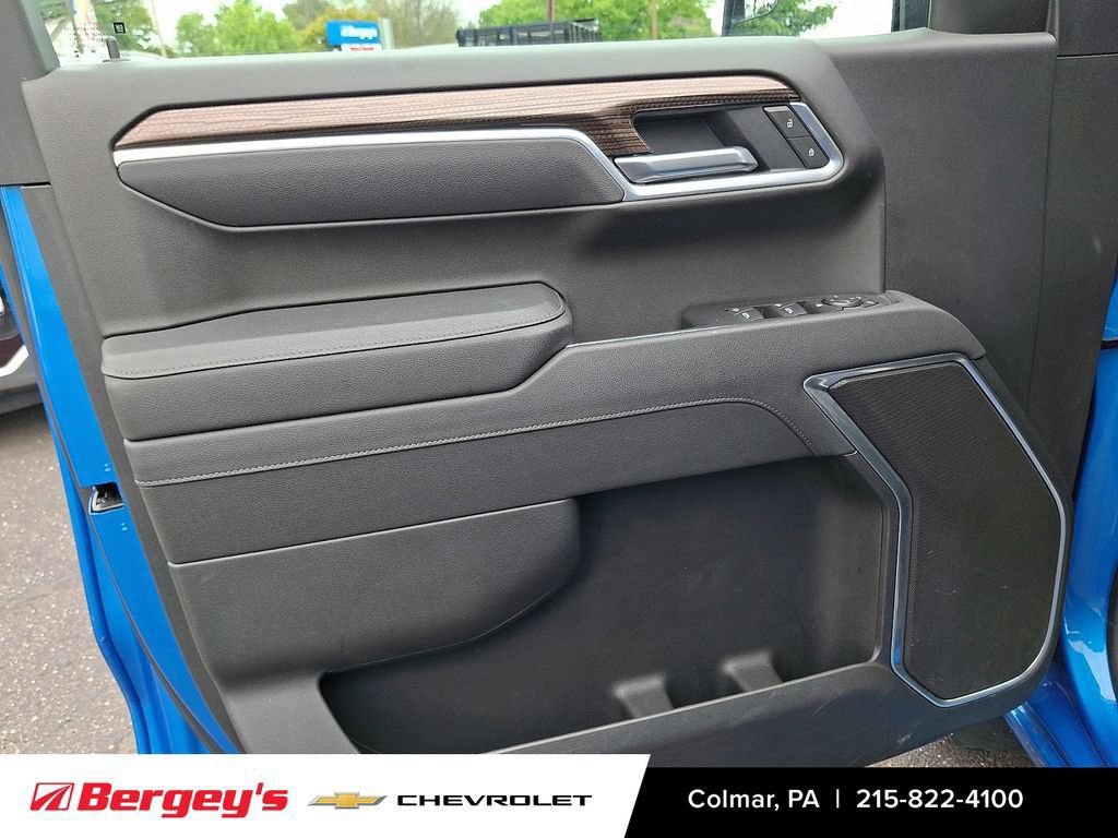 Certified 2026 Chevrolet Silverado 1500 RST AWD/4WD image 15