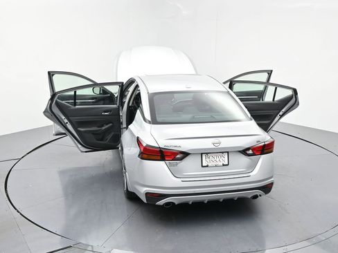 Used 2023 Nissan Altima 2.5 SL FWD image 24
