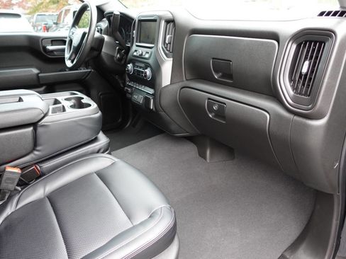 Used 2023 Chevrolet Silverado 1500 Custom image 35