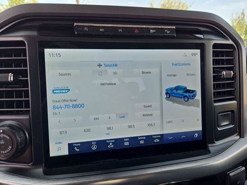 Used 2021 Ford F150 Lariat w/ Equipment Group 502A High AWD/4WD image 27
