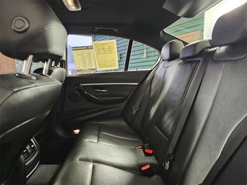 Used 2017 BMW 330i xDrive Sedan image 20