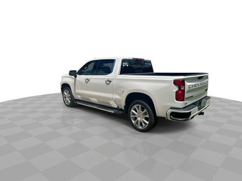 Certified 2023 Chevrolet Silverado 1500 High Country w/ High Country Premium Package AWD/4WD image 7