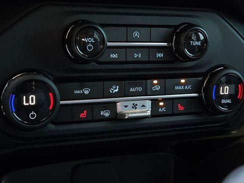 Used 2023 Ford Bronco Big Bend w/ Sasquatch Package AWD/4WD image 15
