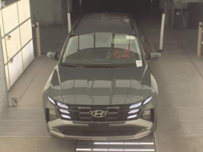 Used 2026 Hyundai Tucson SEL Plus AWD/4WD image 2