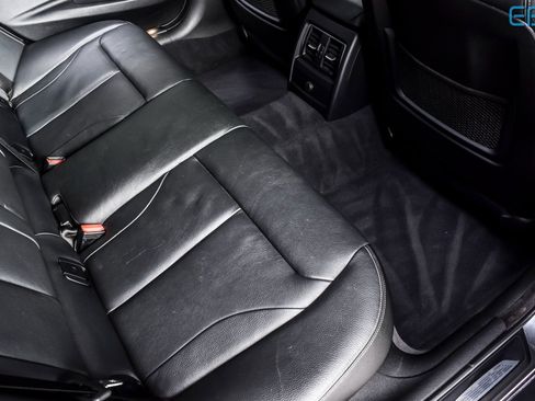 Used 2019 BMW 330i Gran Turismo xDrive w/ M Sport Package image 19